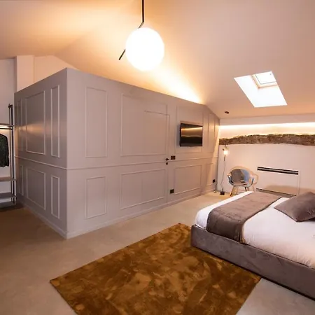 农家乐 Relais Chiarene *