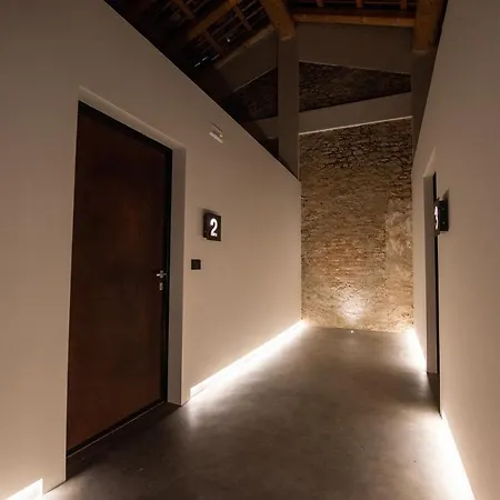 팜스테이 Relais Chiarene 노벨로