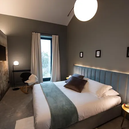 Relais Chiarene 노벨로